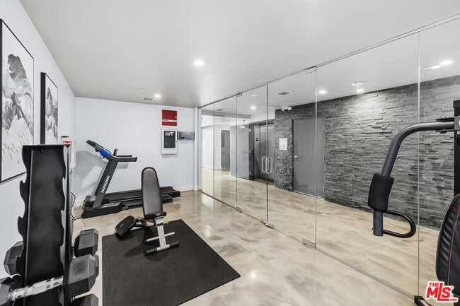 Photo - 5229 Willowcrest Ave Unit 208