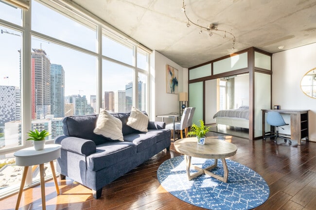 Building Photo - 1080 Park Unit 1502