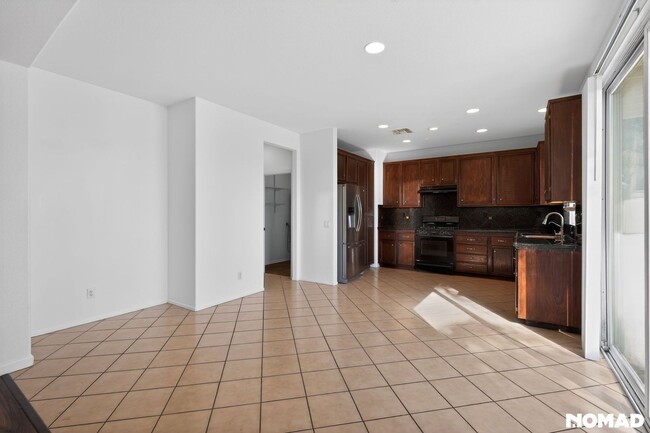 Photo - 32068 Baywood St