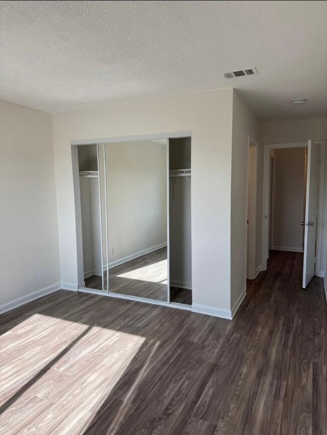 ROOMS - 3299 Imperial Ave Unit 13