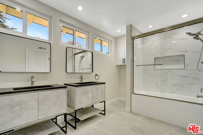 Photo - 23153 Gonzales Dr