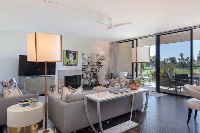 Photo - 910 Island Dr Unit 207