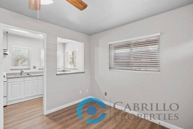 Photo - 2110 Bacon St Unit #4