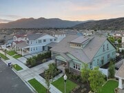 Photo - 263 Wisteria St