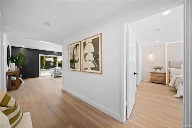 Photo - 553 Sturgeon Dr