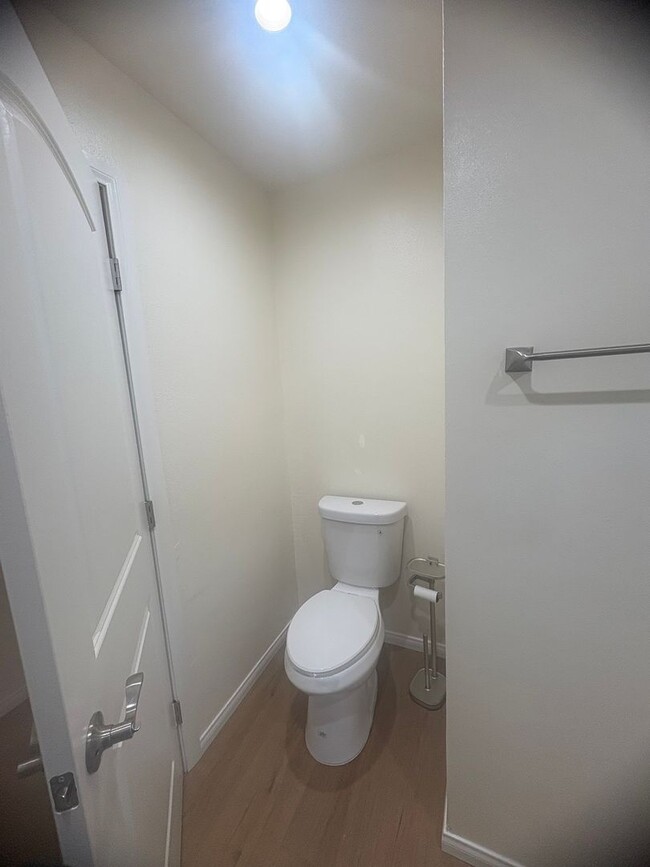 Photo - Oxnard - Single story, fully updated, two ...