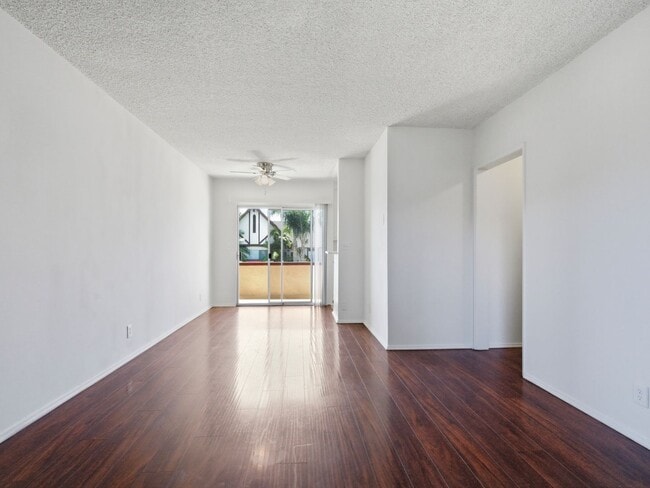 Photo - 18541 Prairie St Unit Many