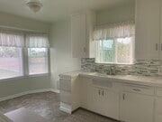 Kitchen - 8991 Burke Ave Unit D