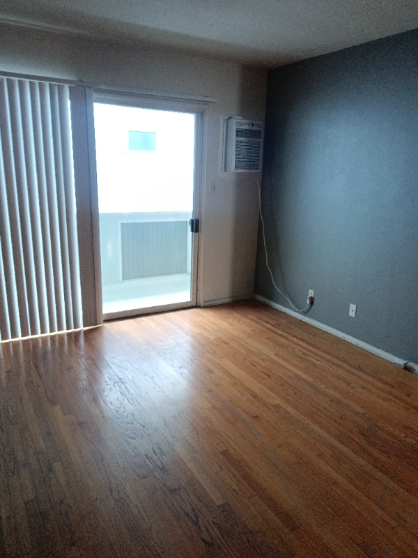 Photo - 1128 S Bedford St Unit 6