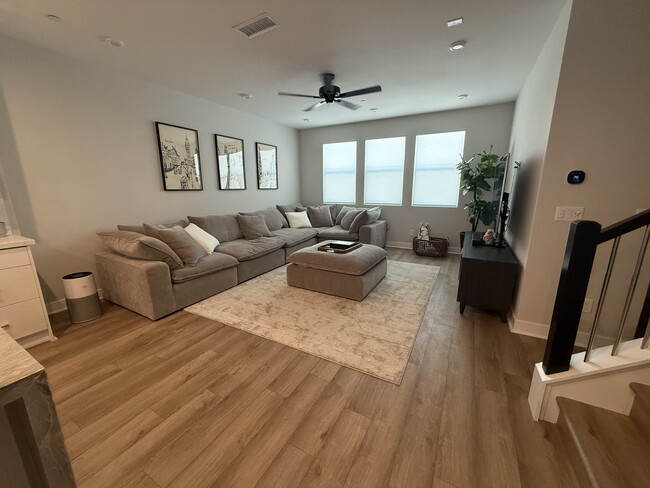 Building Photo - 2640 Everly Dr Rental