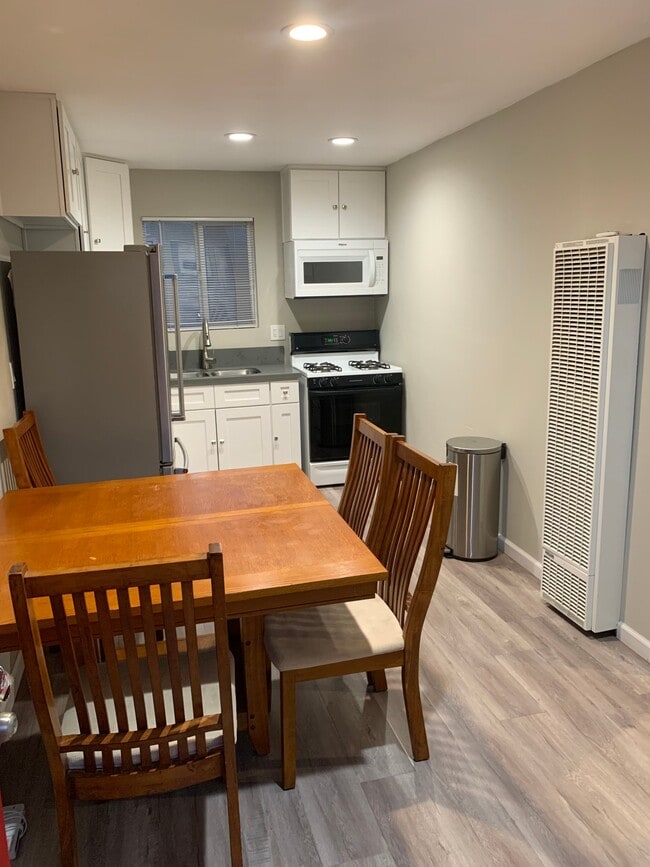 Photo - 7860 1/2 Calobar Ave