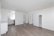 Photo - *OPEN HOUSE: 9/17 11:30AM-1PM* Gorgeous 2B... Unit 05