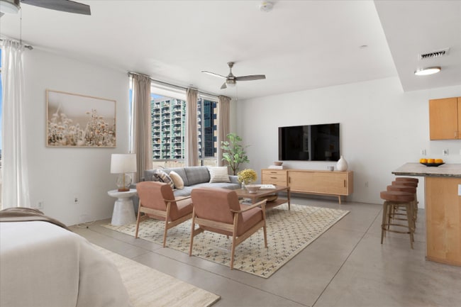 Photo - 285 W 6th St Unit 505