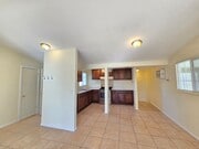 Photo - 2010 W Lumber St Unit 2010 W Lumber St (Main House)