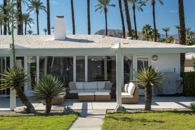 Photo - 70400 Los Pueblos Way