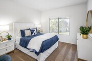 1BR, 1BA + Den - 900SF - Bedroom - Wimbledon Glen