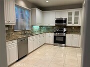 Photo - 460 Santa Maria St