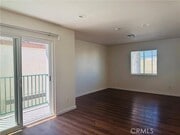 Photo - 7228 Independence Ave Unit 03