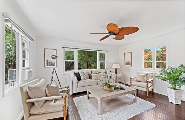 Photo - 1590 Arroyo Dr