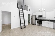 Photo - 8424 4th St