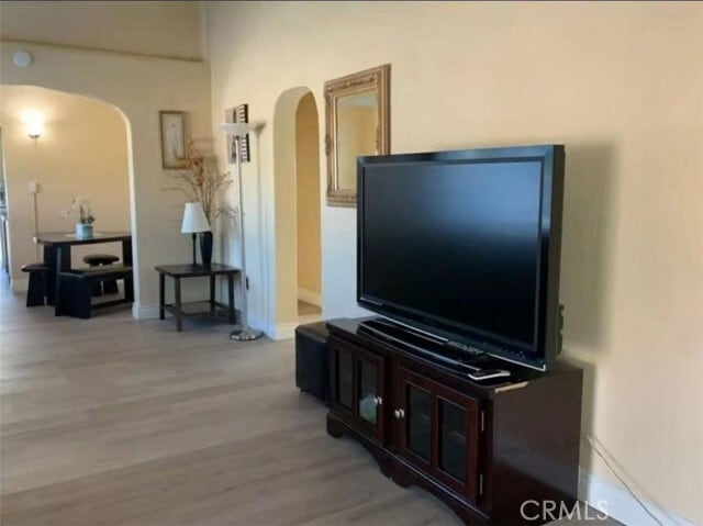 Photo - 12964 Roswell Ave