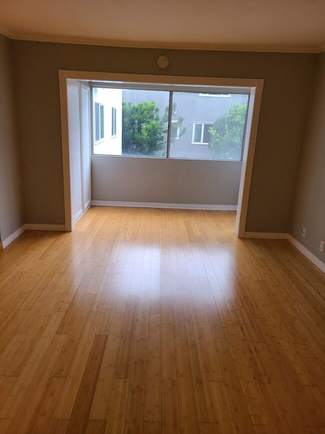 Photo - 1200 Unit 64