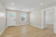 Photo - 23 E Pine St