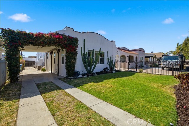 Photo - 4167 Denker Ave