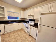 Photo - 17729 Superior St