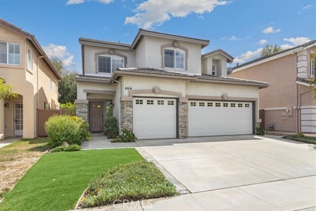 Photo - 466 Fallbrook Ave