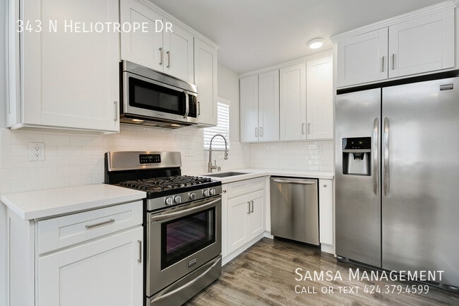 Building Photo - 343 Heliotrope Dr