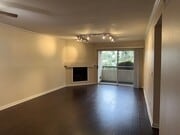 Photo - 21450 Burbank Blvd