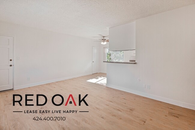 Building Photo - 5130 Yarmouth Ave Unit 47 Rental