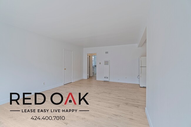 Photo - 3925 Roxanne Ave Unit 6