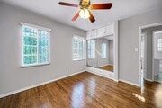 Photo - 681 Levering Ave Unit 681