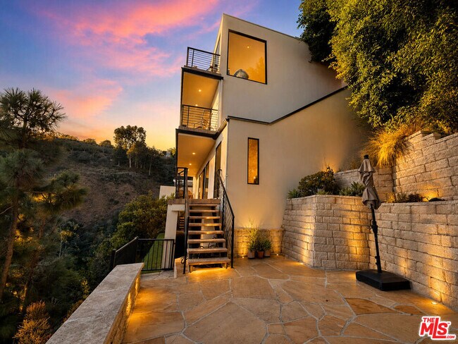 Photo - 9300 Warbler Way