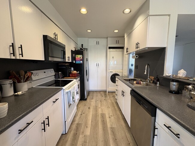 Photo - 35082 Mission Hills Dr