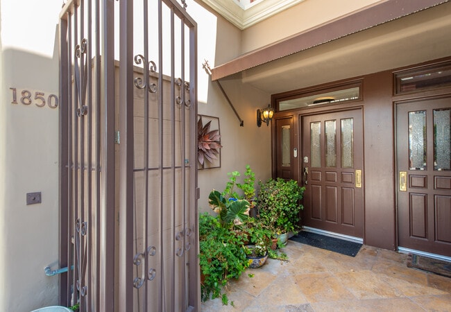 Photo - 1850 San Jacinto St