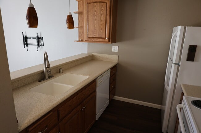 Photo - 5989 Rancho Mission Rd Unit #106