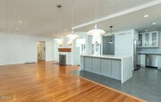 Photo - 2057 Hilldale Dr House