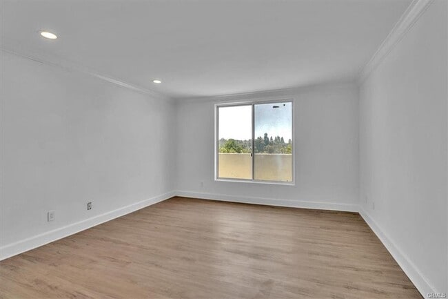 Photo - 390 S Sepulveda Blvd Condo