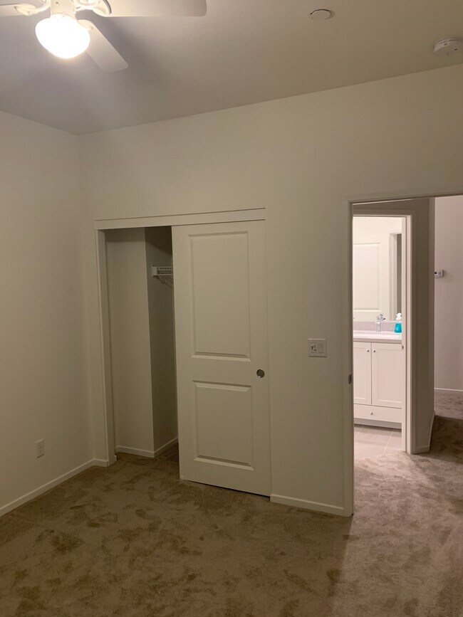 3rd floor room. Furnished with full-size bed. Can be unfurnished if requested. 3-speed ceiling fan/light installed. - 1434 Santa Victoria Road