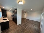 Photo - Midtown Gorgeous Updated Apartment! 2/2 downstairs! Unit 3357 Rexford St
