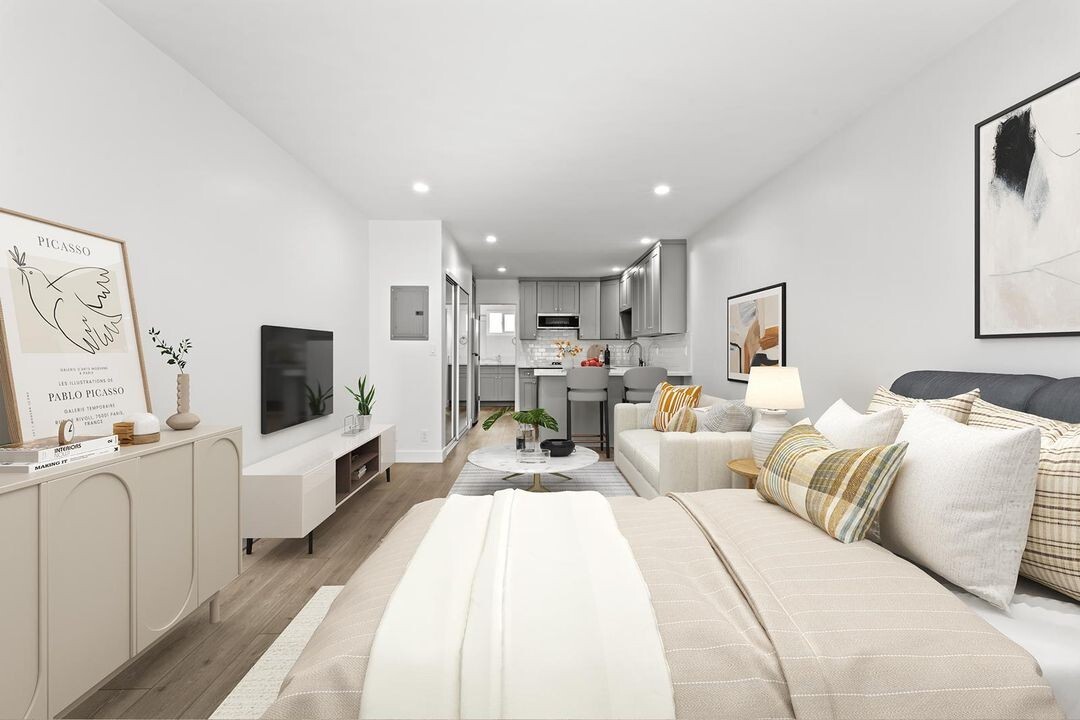 Photo - 1240 W 29th St Apartment Unit 5
