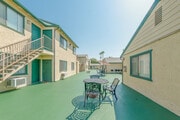 Photo - Emerald Court Apartments