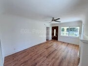 Photo - 2407 Fernleaf St