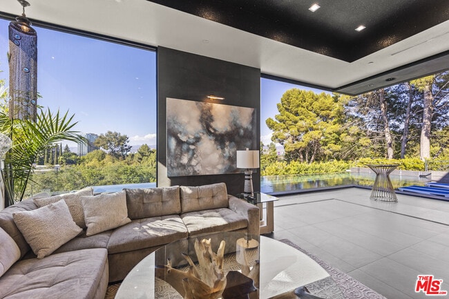 Photo - 3712 Broadlawn Dr