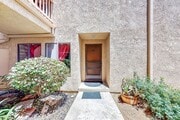 Photo - Rare Shorecliff Villas for rent.  2 bd / 2... House