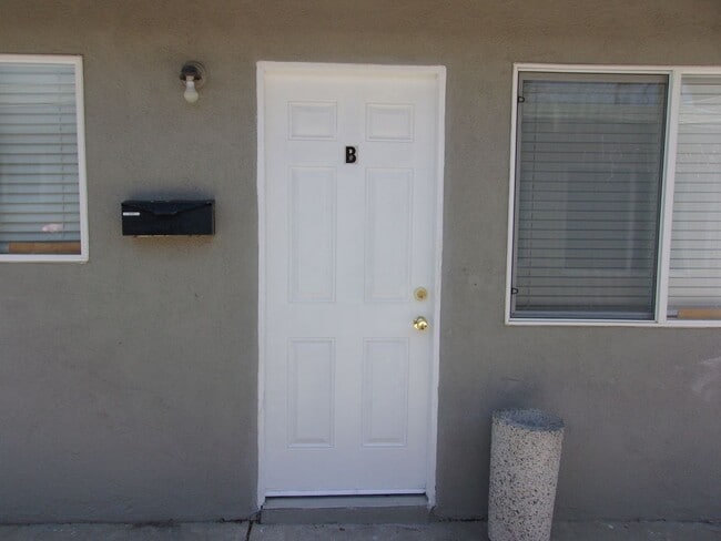 724NoE - 724NoE Apartment Unit #B