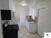 Photo - Cozy 1 bedroom home with private yards and...